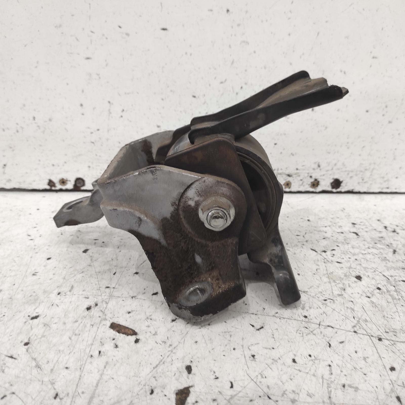 2015 Mitsubishi Asx Mount View Auto part Mount Mitsubishi Asx 2015