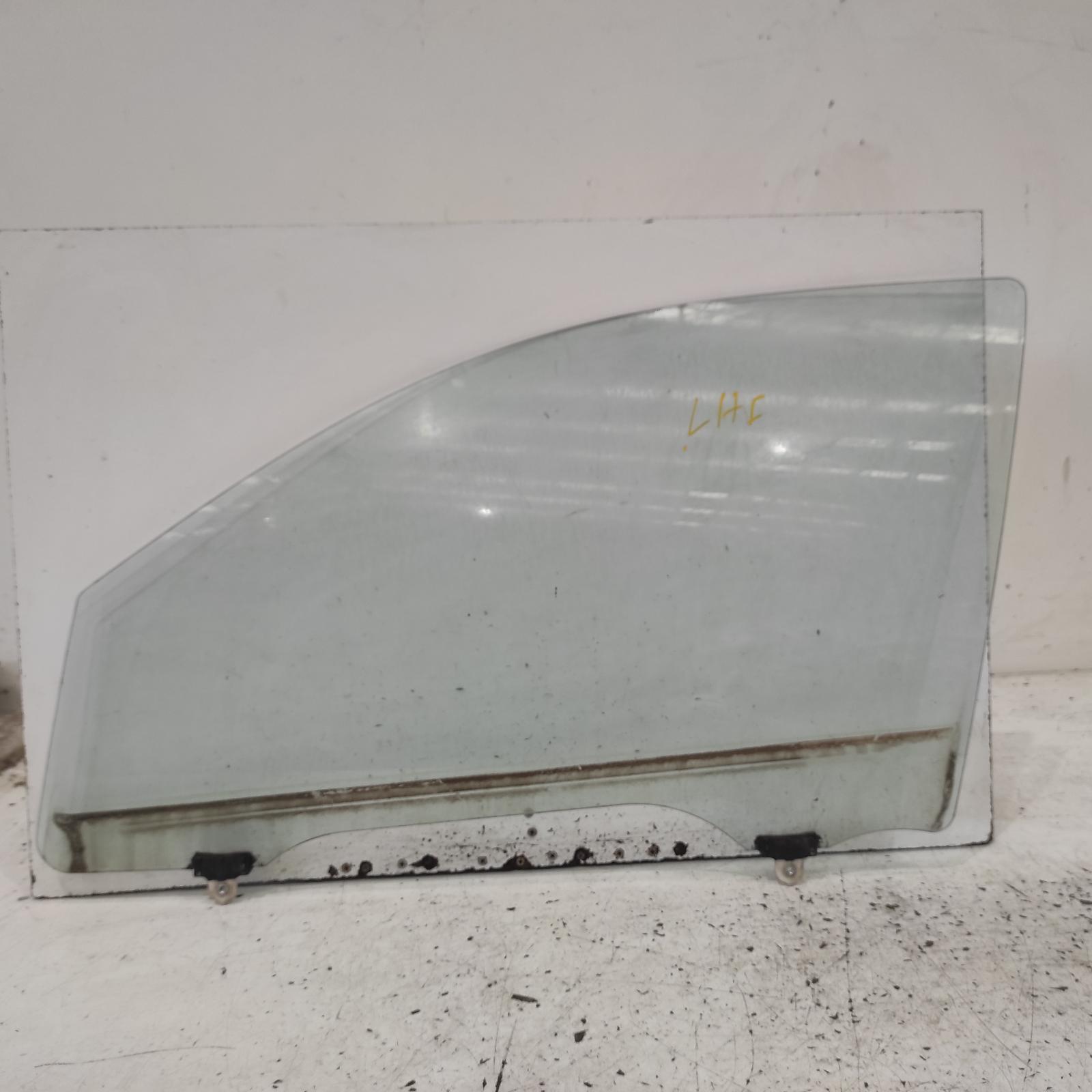 View Auto part Left Front Door Window Mitsubishi Asx 2015