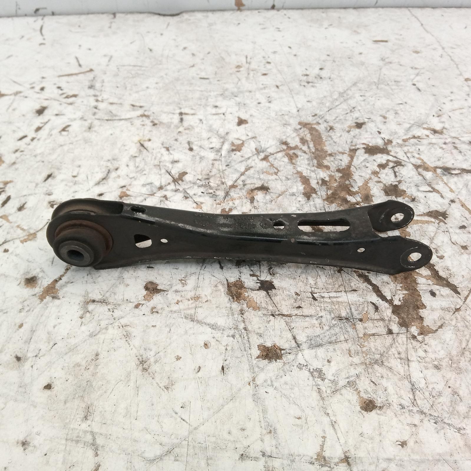 View Auto part Right Rear Trailing Arm Bmw X3 2014