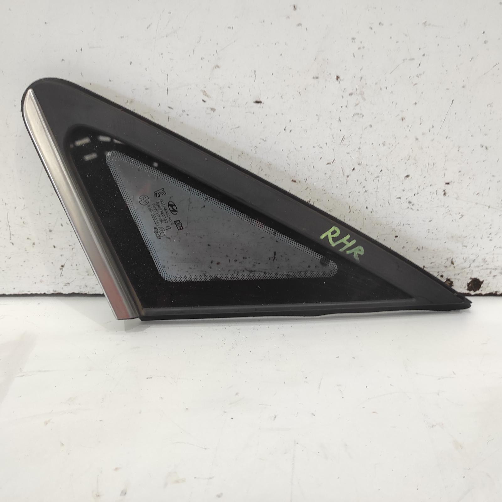 View Auto part Right Rear Side Glass Hyundai I30 2015
