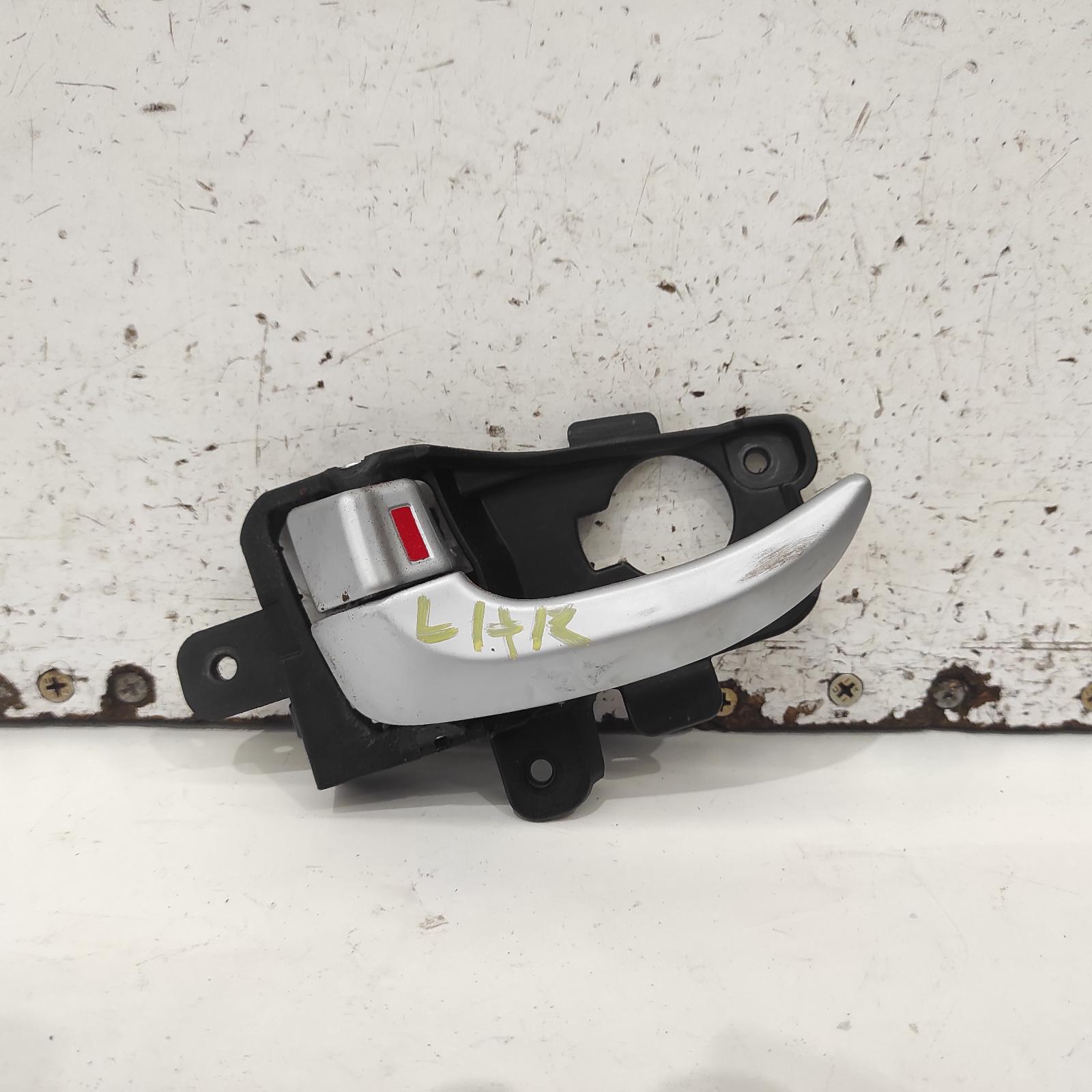 View Auto part Door Handle Hyundai I30 2015