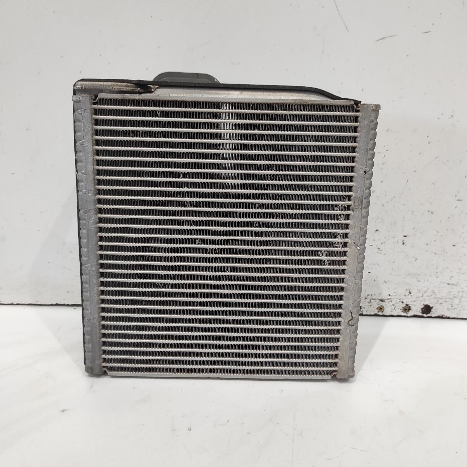 2015 Hyundai I30 A/C Evaporator View Auto part A/C Evaporator Hyundai I30 2015