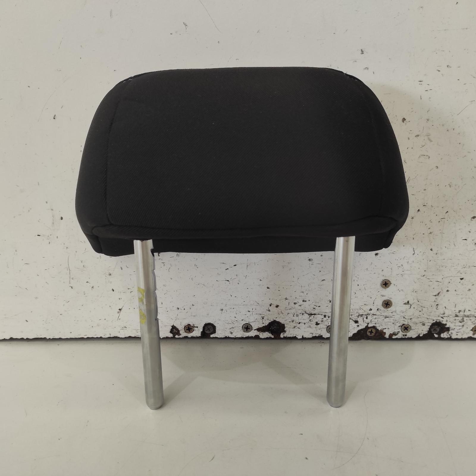 View Auto part Headrest Kia Cerato 2014