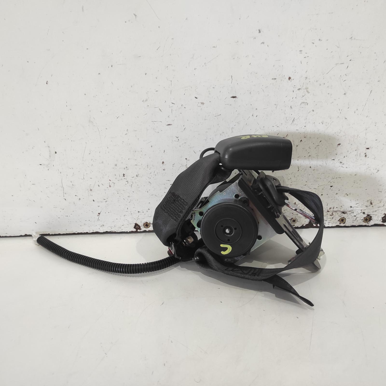 View Auto part Seatbelt/Stalk Kia Cerato 2014
