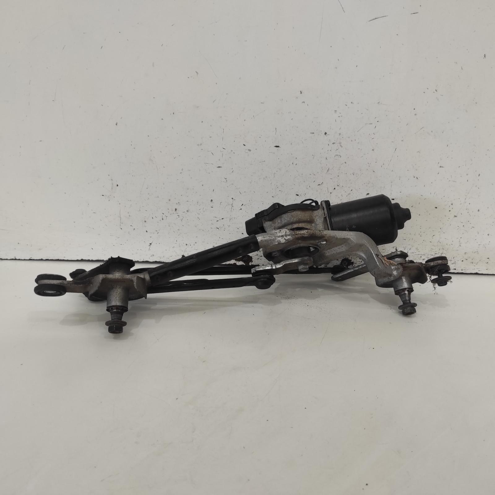 View Auto part Wiper Motor Kia Cerato 2014