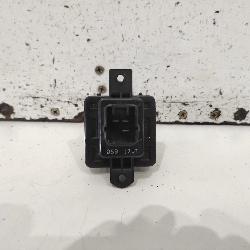 View Auto part Fan Speed Resistor Mitsubishi Pajero 2018