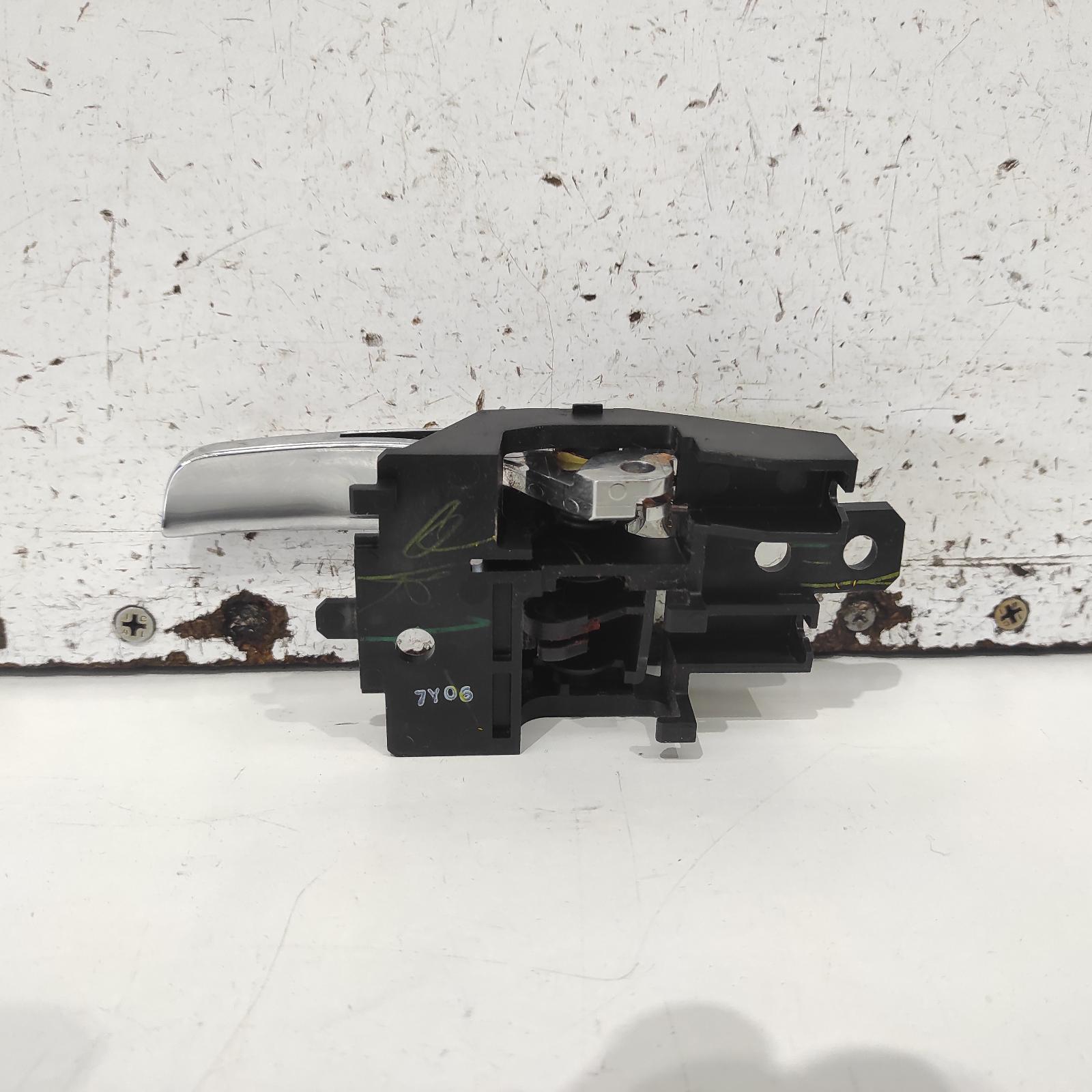 2018 Mitsubishi Pajero Door Handle View Auto part Door Handle Mitsubishi Pajero 2018
