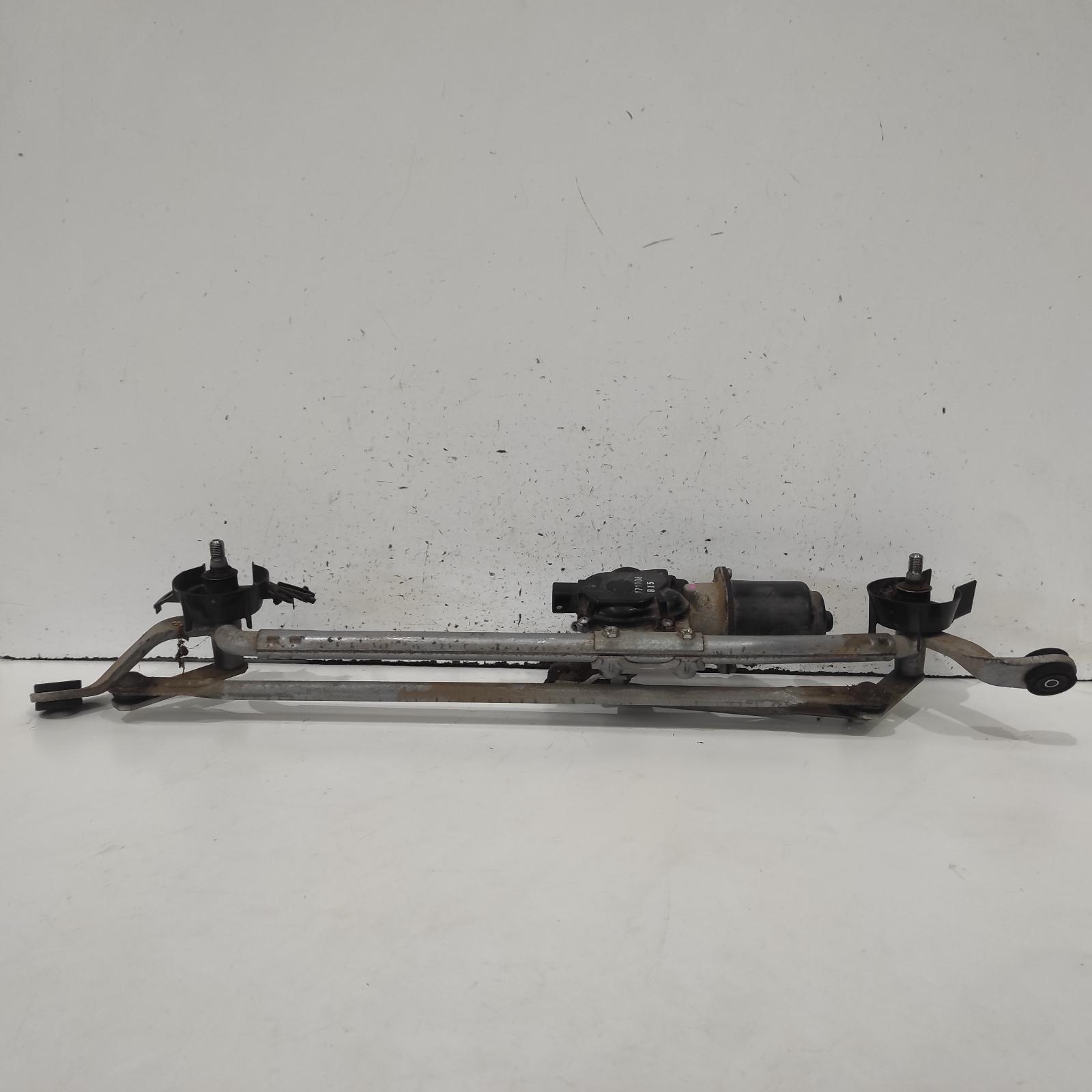 View Auto part Wiper Motor Mitsubishi Pajero 2018