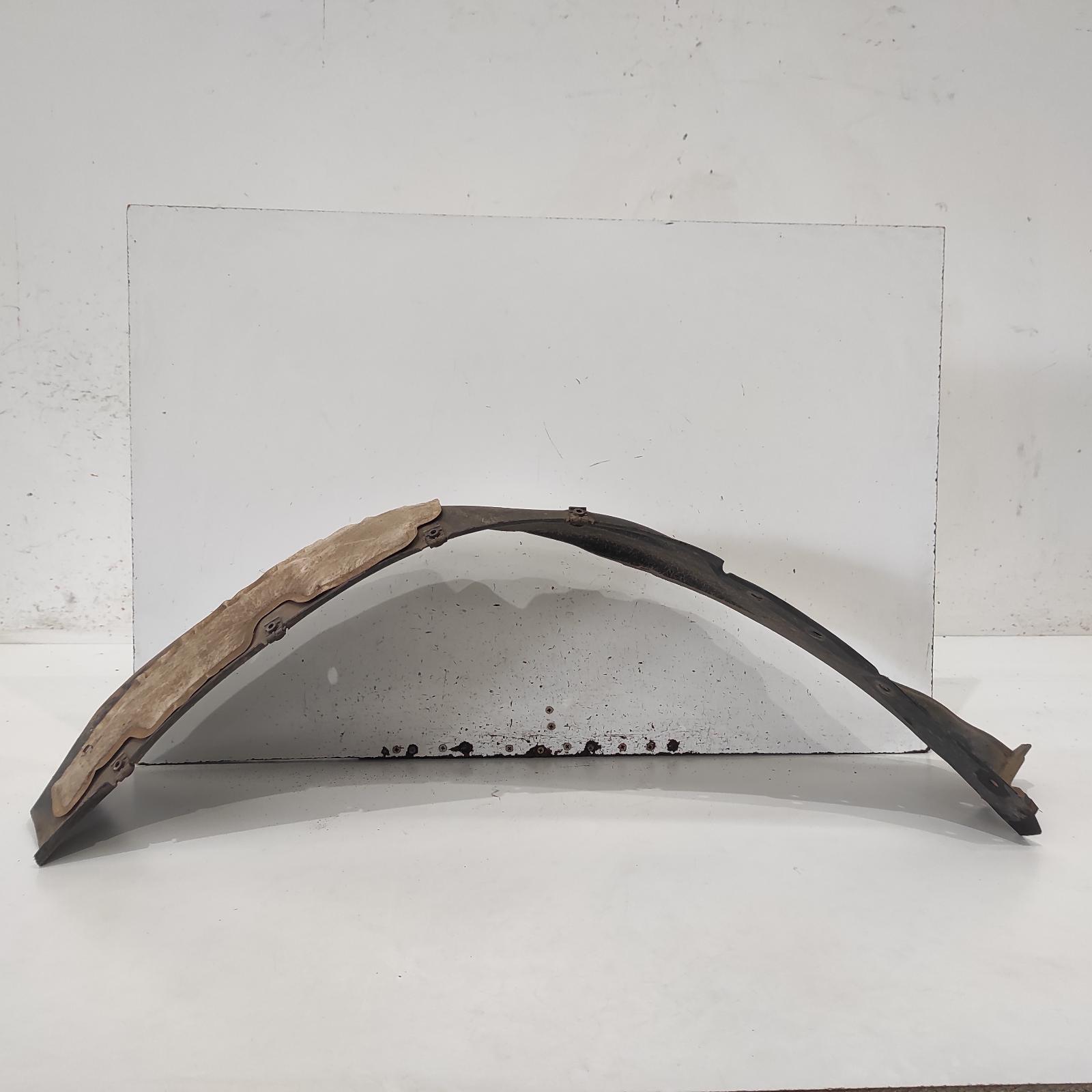 View Auto part Left Guard Liner Mitsubishi Pajero 2018