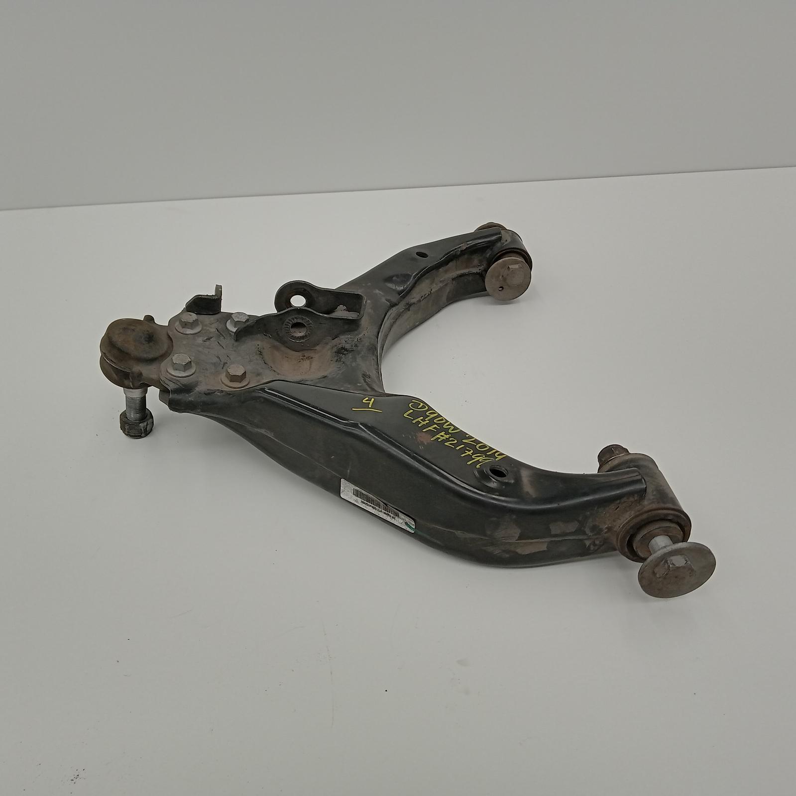 2019 Ldv D90 Left Front Lower Control Arm View Auto part Left Front Lower Control Arm Ldv D90 2019