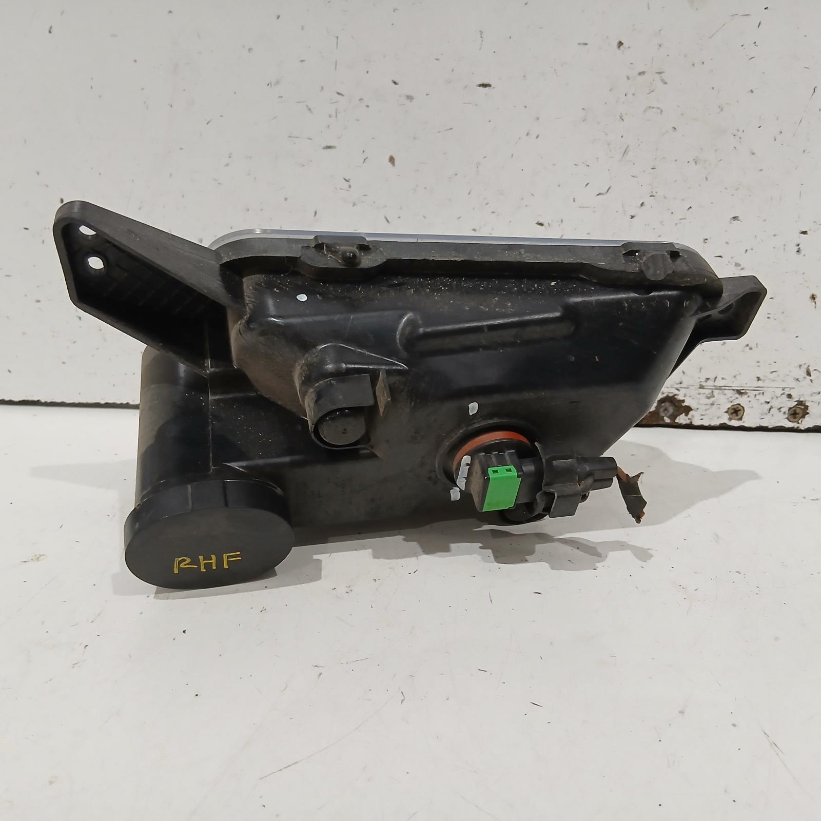 View Auto part Right Indicator/Fog/Side Ldv D90 2019