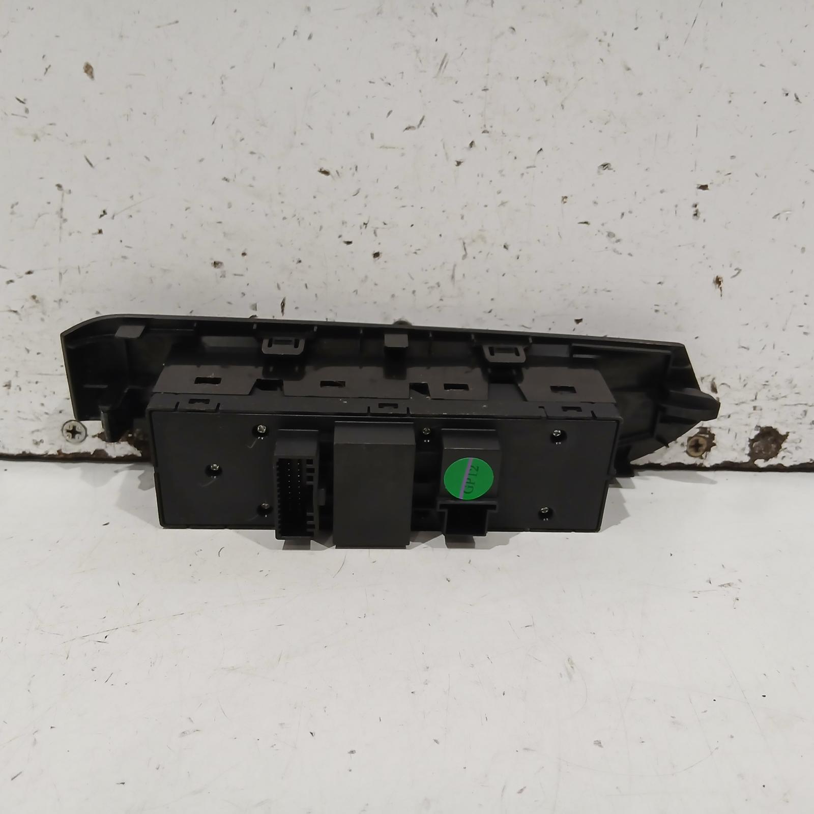 2019 Ldv D90 Pwr Dr Wind Switch View Auto part Pwr Dr Wind Switch Ldv D90 2019