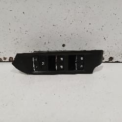 View Auto part Pwr Dr Wind Switch Ldv D90 2019