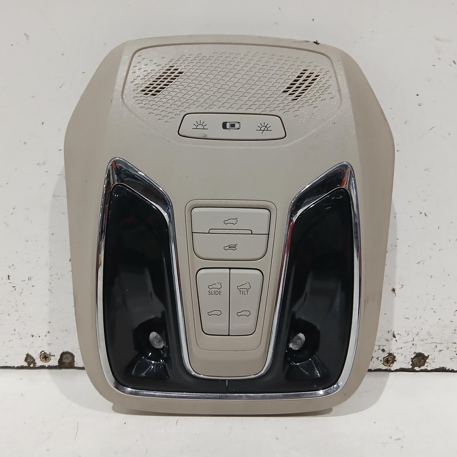 View Auto part Courtesy Light Ldv D90 2019