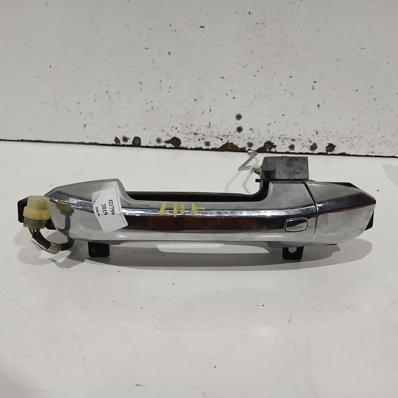 View Auto part Door Handle Ldv D90 2019