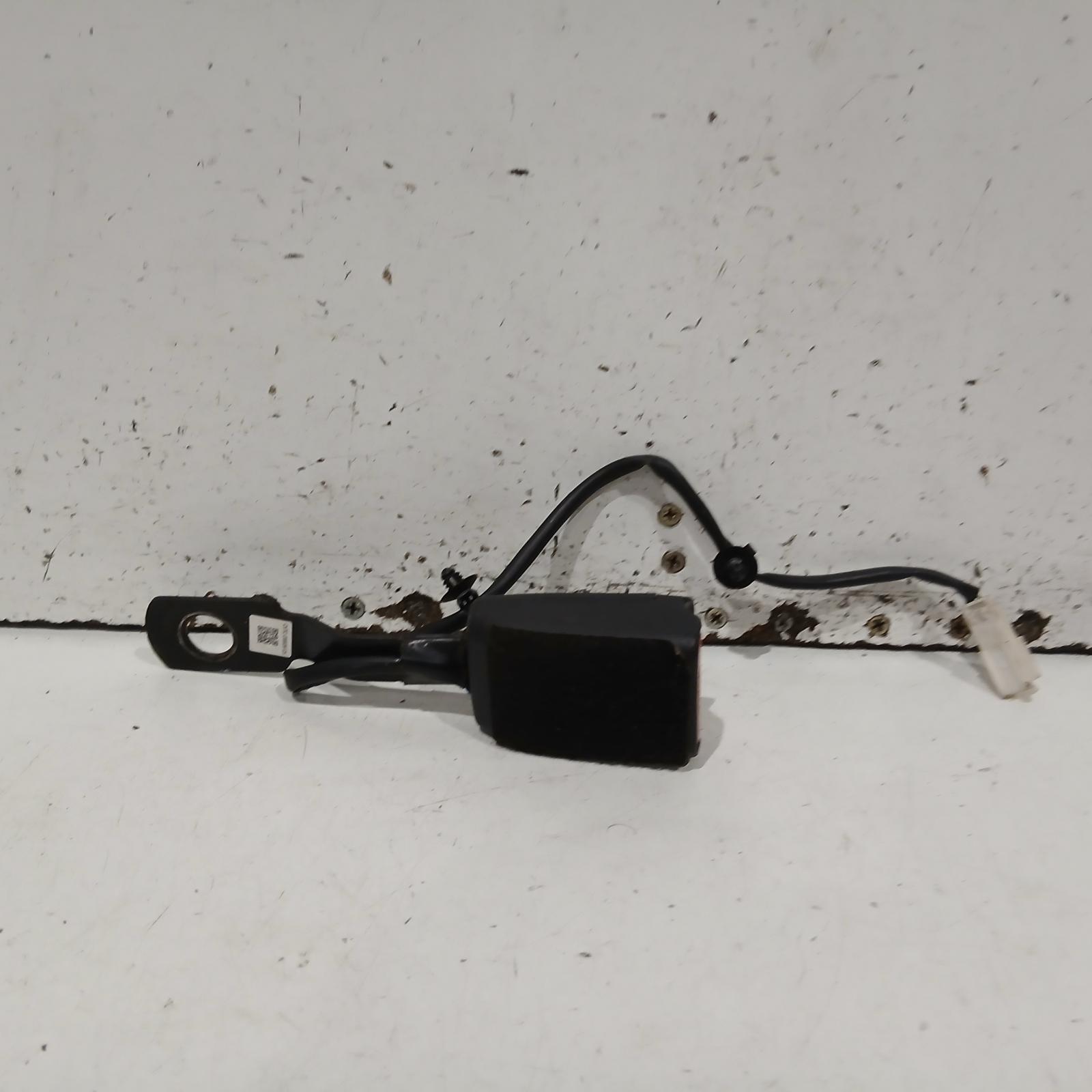2019 Ldv D90 Seatbelt/Stalk View Auto part Seatbelt/Stalk Ldv D90 2019