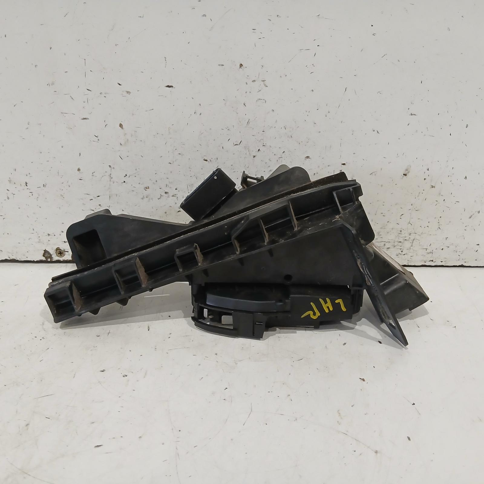 View Auto part Door/Boot/Gate Lock Ford Mondeo 2015