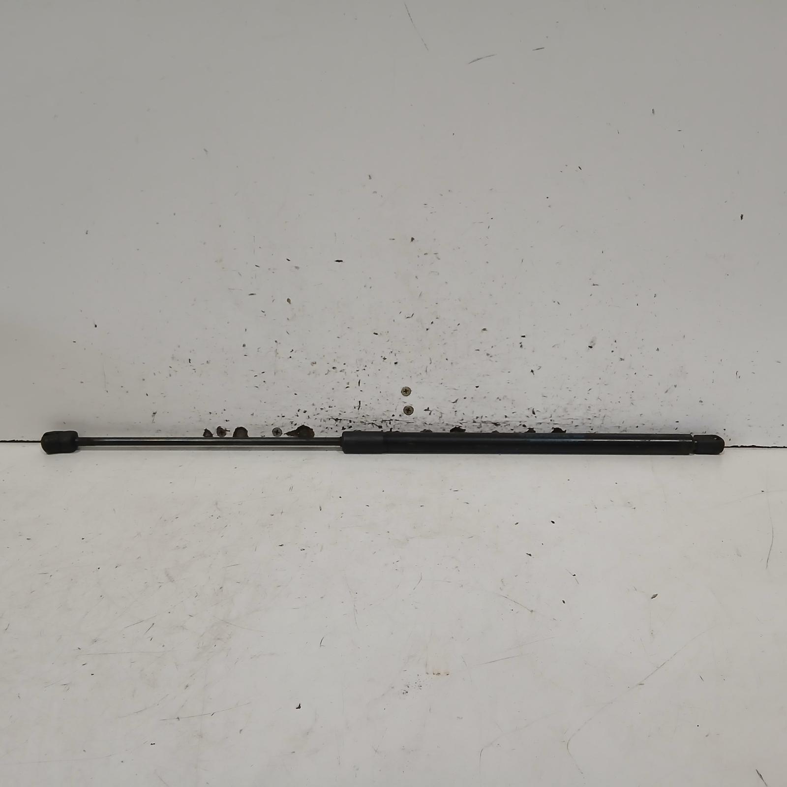 2015 Ford Mondeo Bonnet Hinge/Strut View Auto part Bonnet Hinge/Strut Ford Mondeo 2015
