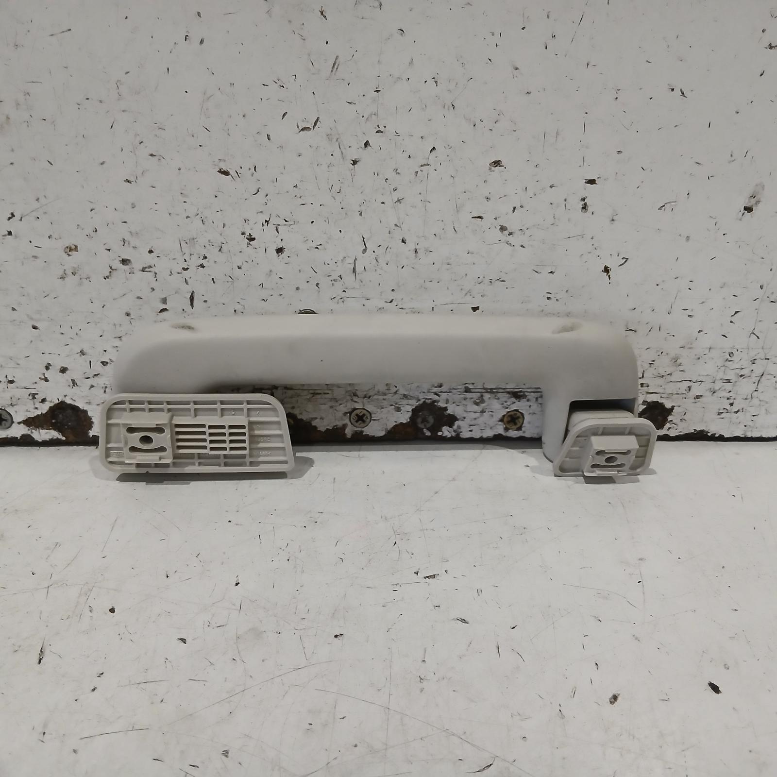 View Auto part Grab Handle Ford Mondeo 2015