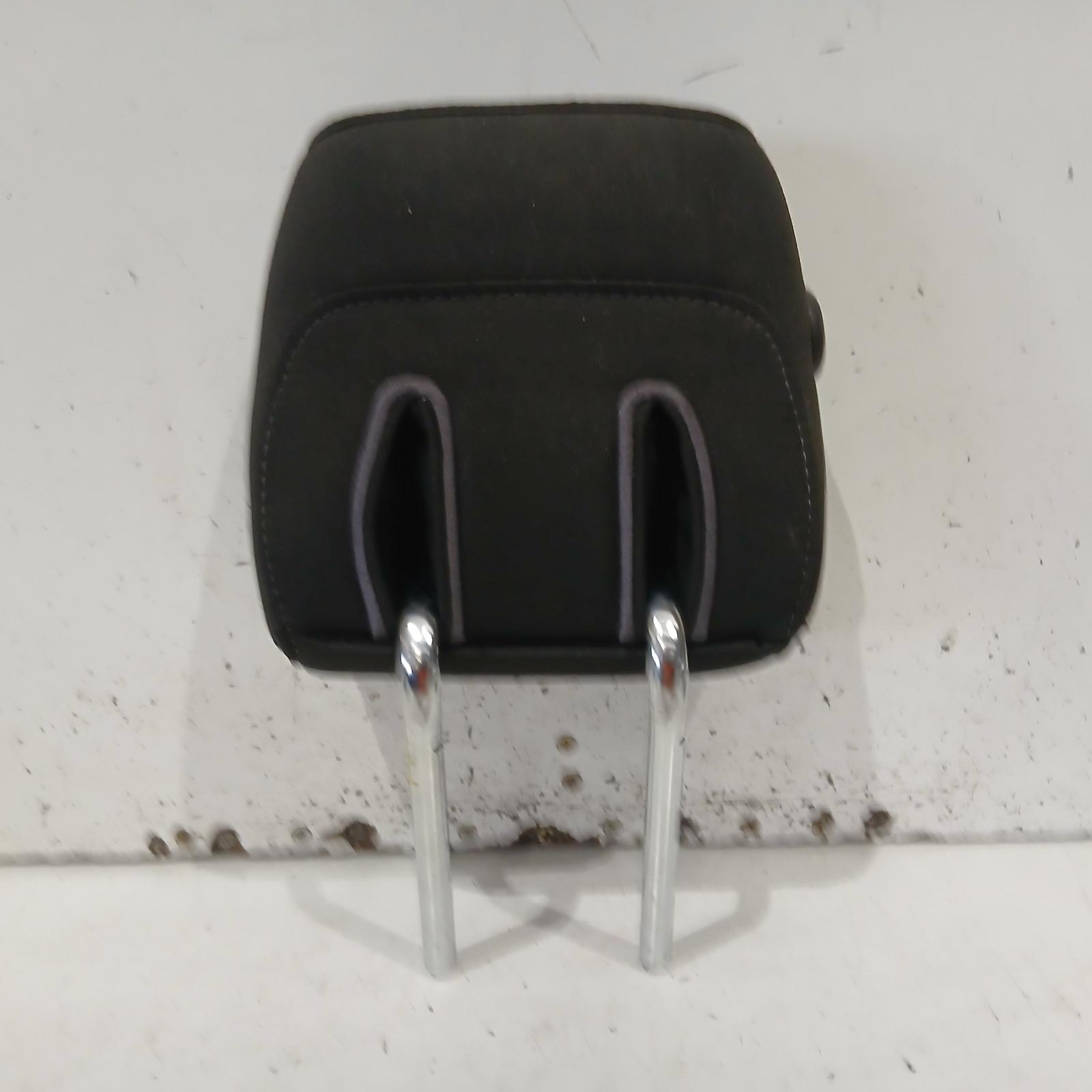 View Auto part Headrest Ford Mondeo 2015