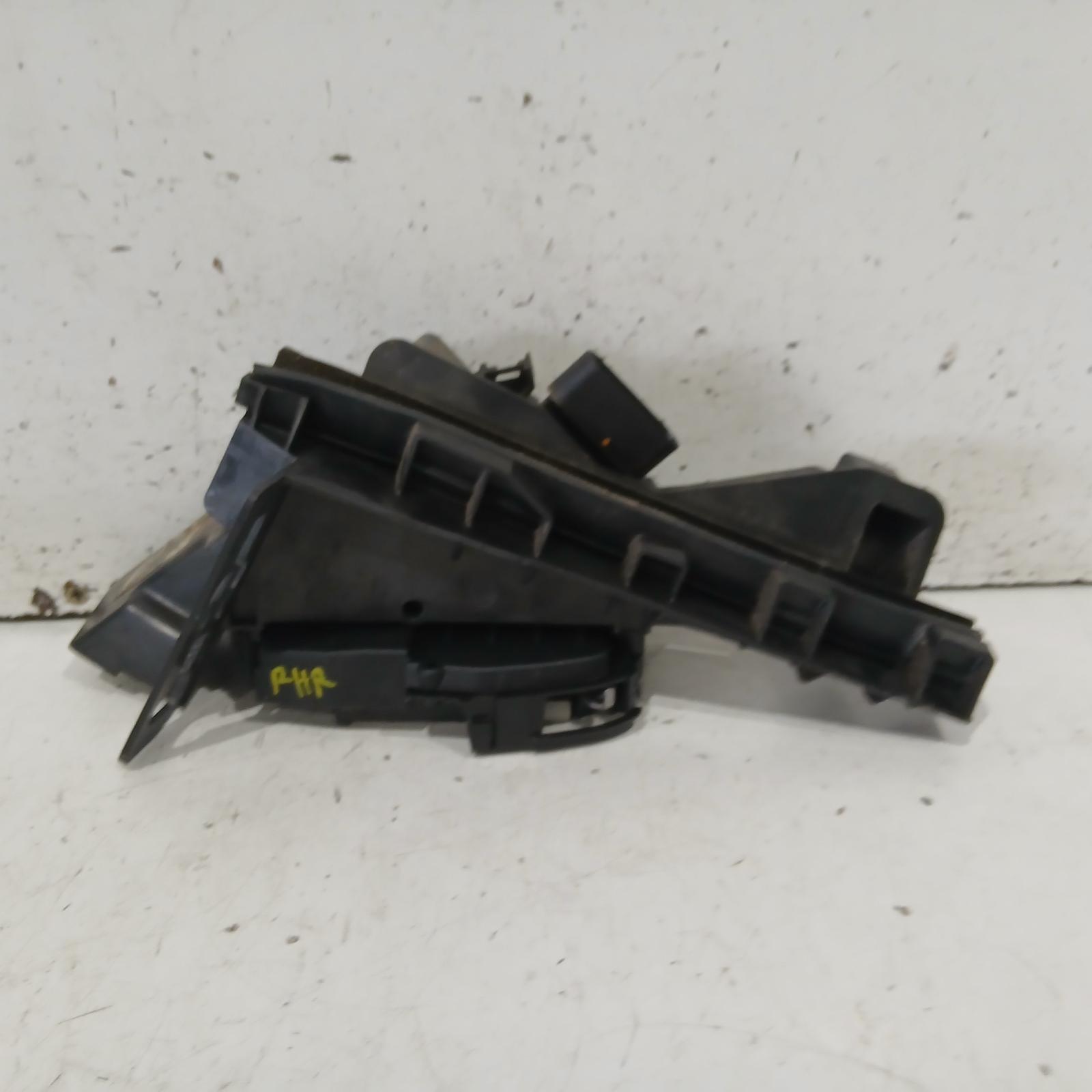 2015 Ford Mondeo Door/Boot/Gate Lock View Auto part Door/Boot/Gate Lock Ford Mondeo 2015