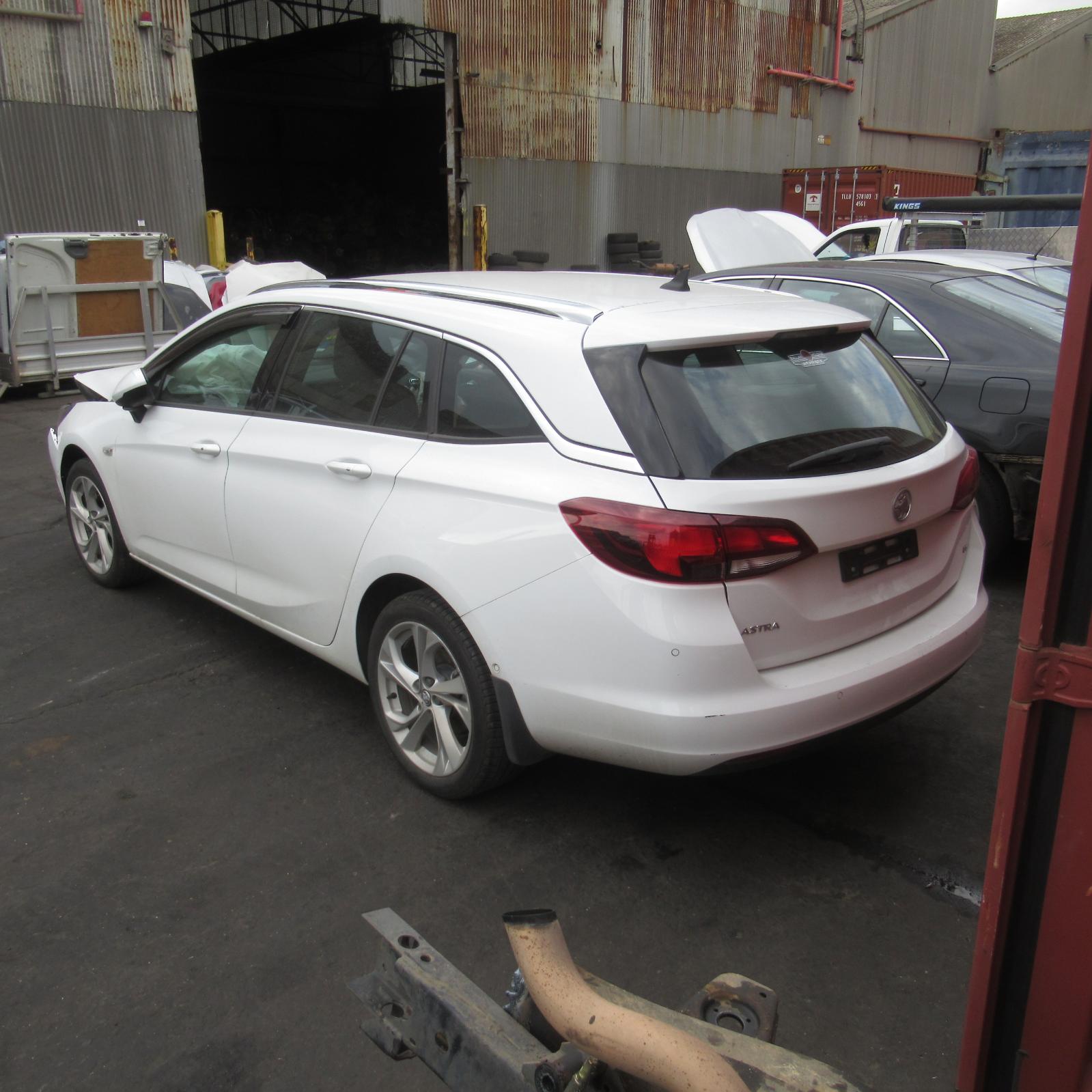 Pwr Dr Wind Switch Astra Holden 2018