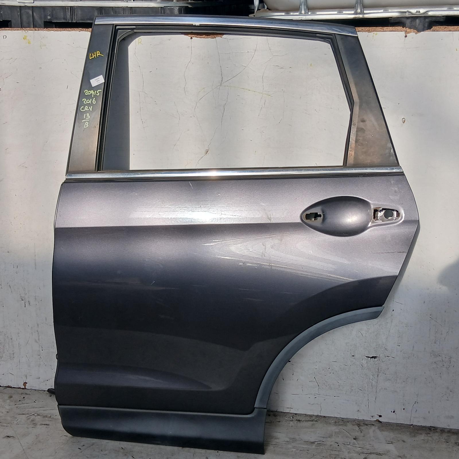 View Auto part Left Rear Door/Sliding Honda Crv 2016