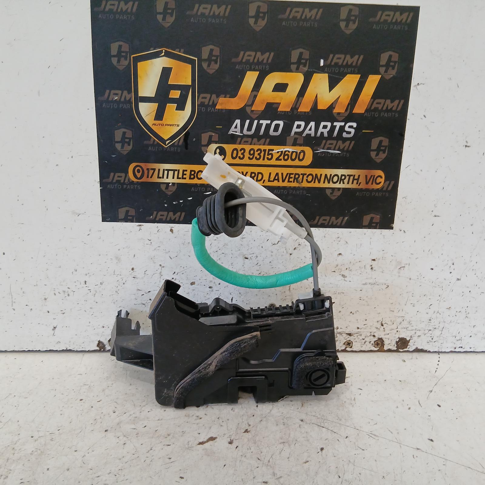 View Auto part Door/Boot/Gate Lock Kia Sportage 2023