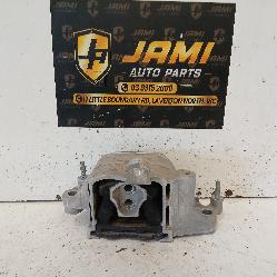 View Auto part Mount Kia Sportage 2023