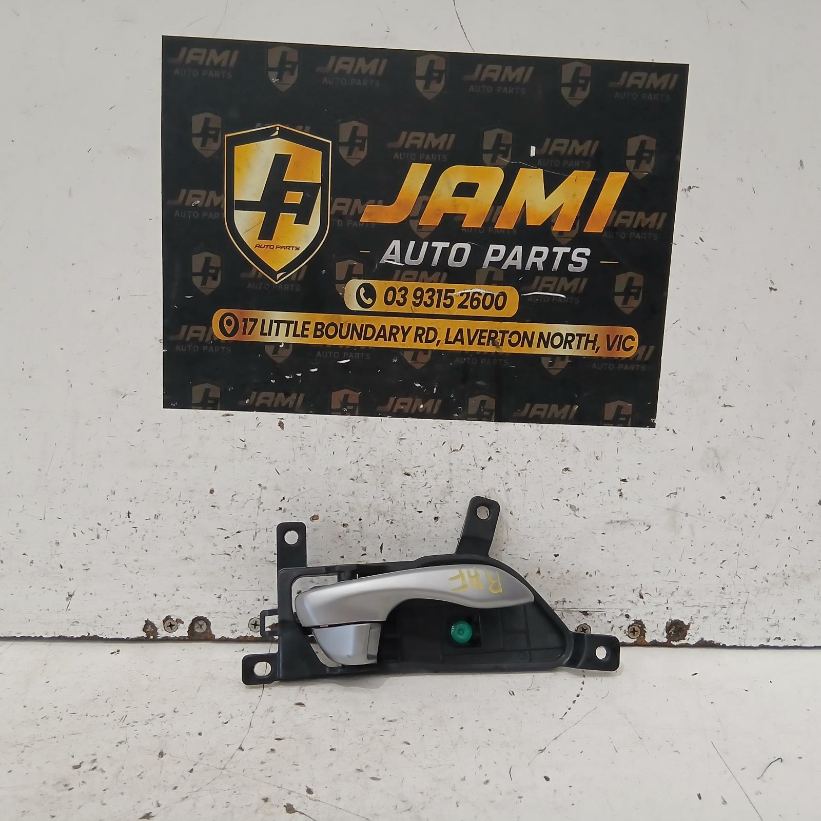 View Auto part Door Handle Kia Cerato 2022