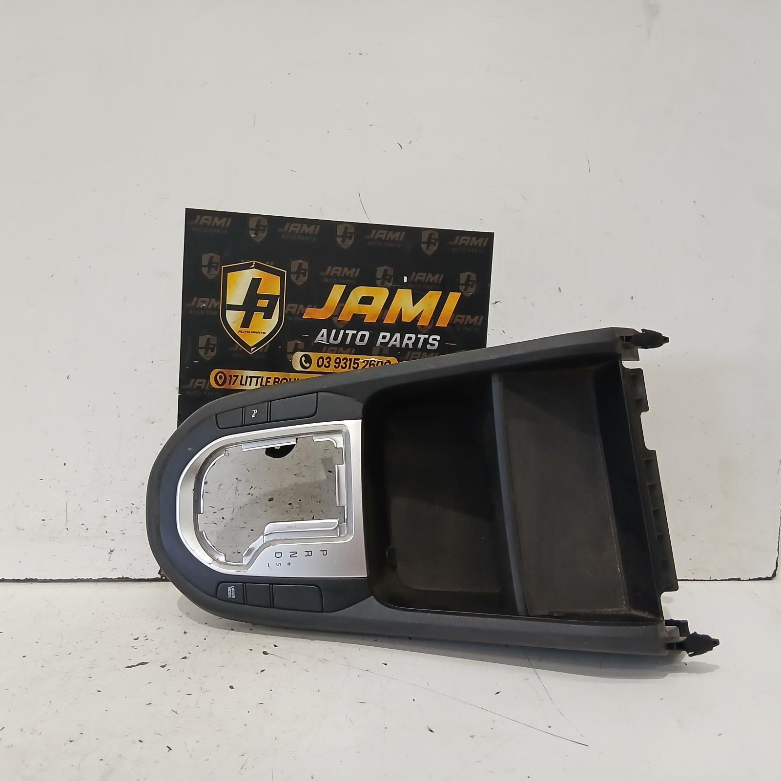 View Auto part Misc Switch/Relay Kia Cerato 2022