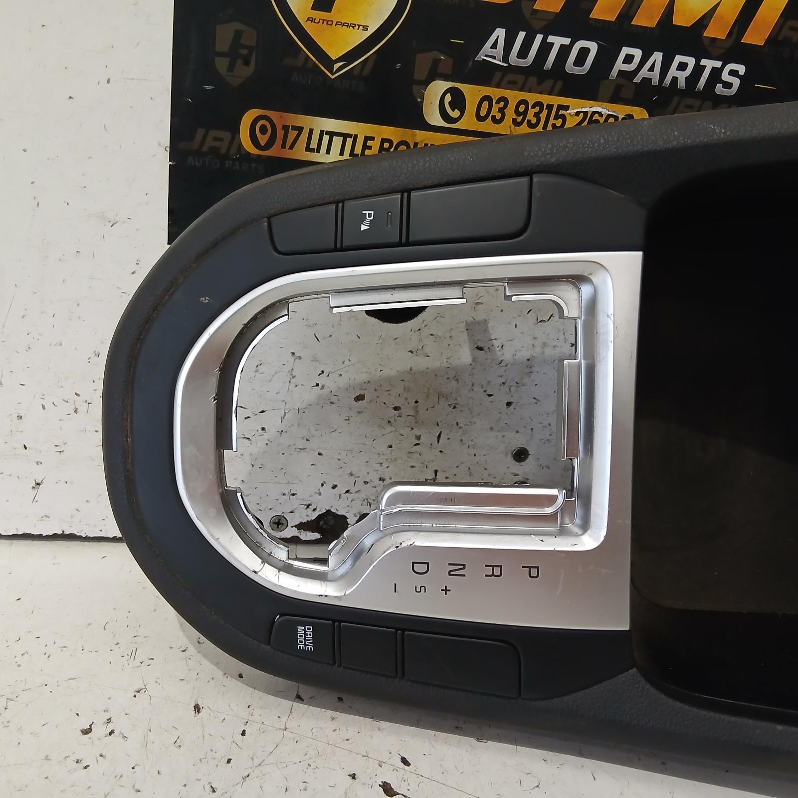View Auto part Misc Switch/Relay Kia Cerato 2022