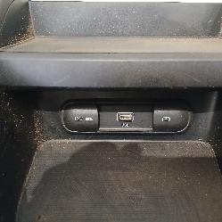 View Auto part Misc Switch/Relay Kia Cerato 2022