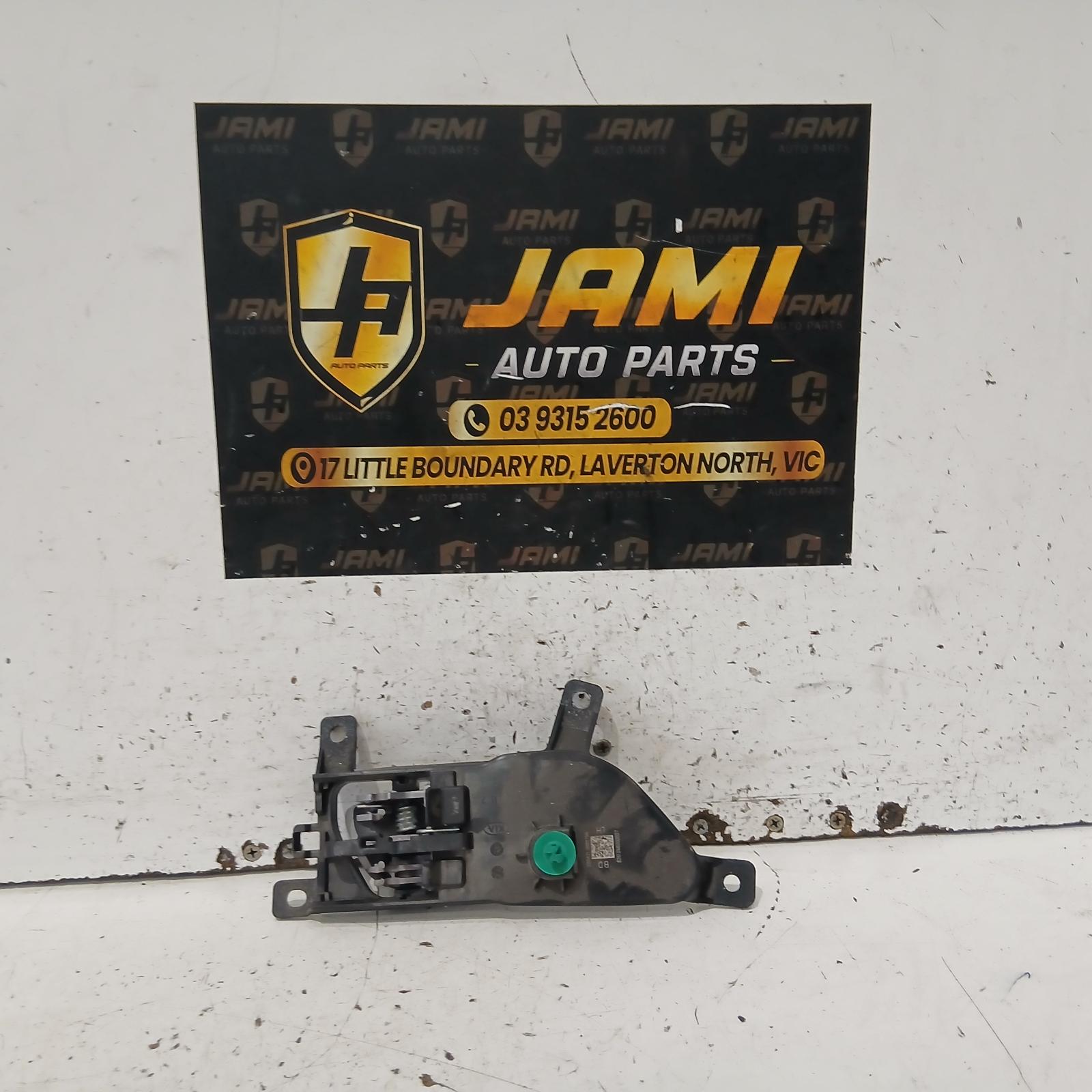 View Auto part Door Handle Kia Cerato 2022