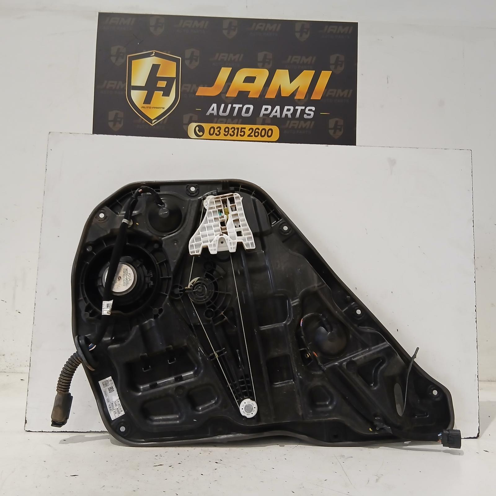 View Auto part Right Rear Wnd Reg/Motor Kia Cerato 2022