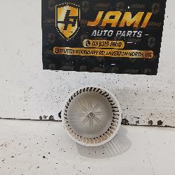 View Auto part Heater Fan Motor Kia Sorento 2019