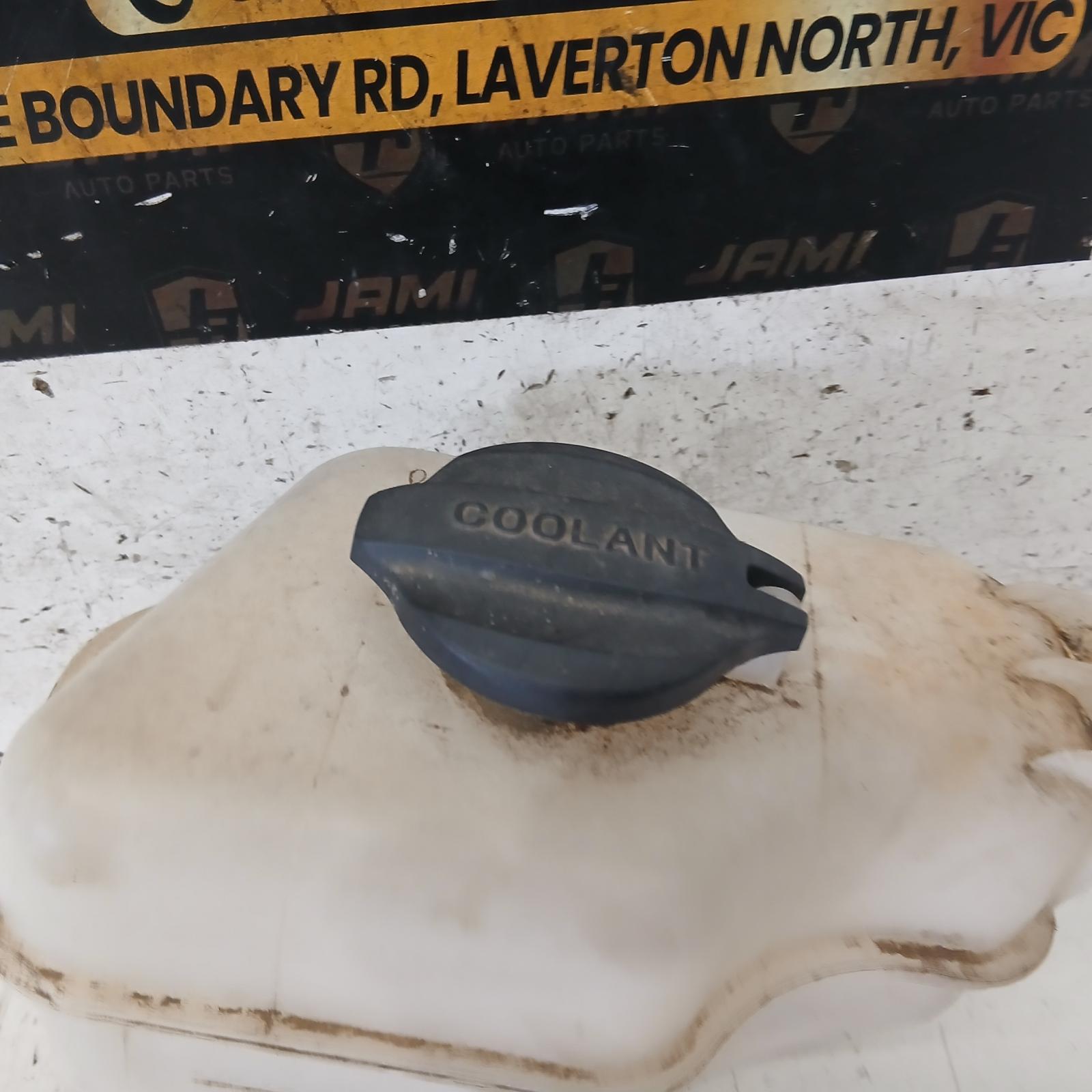 View Auto part Overflow Bottle Kia Sorento 2019