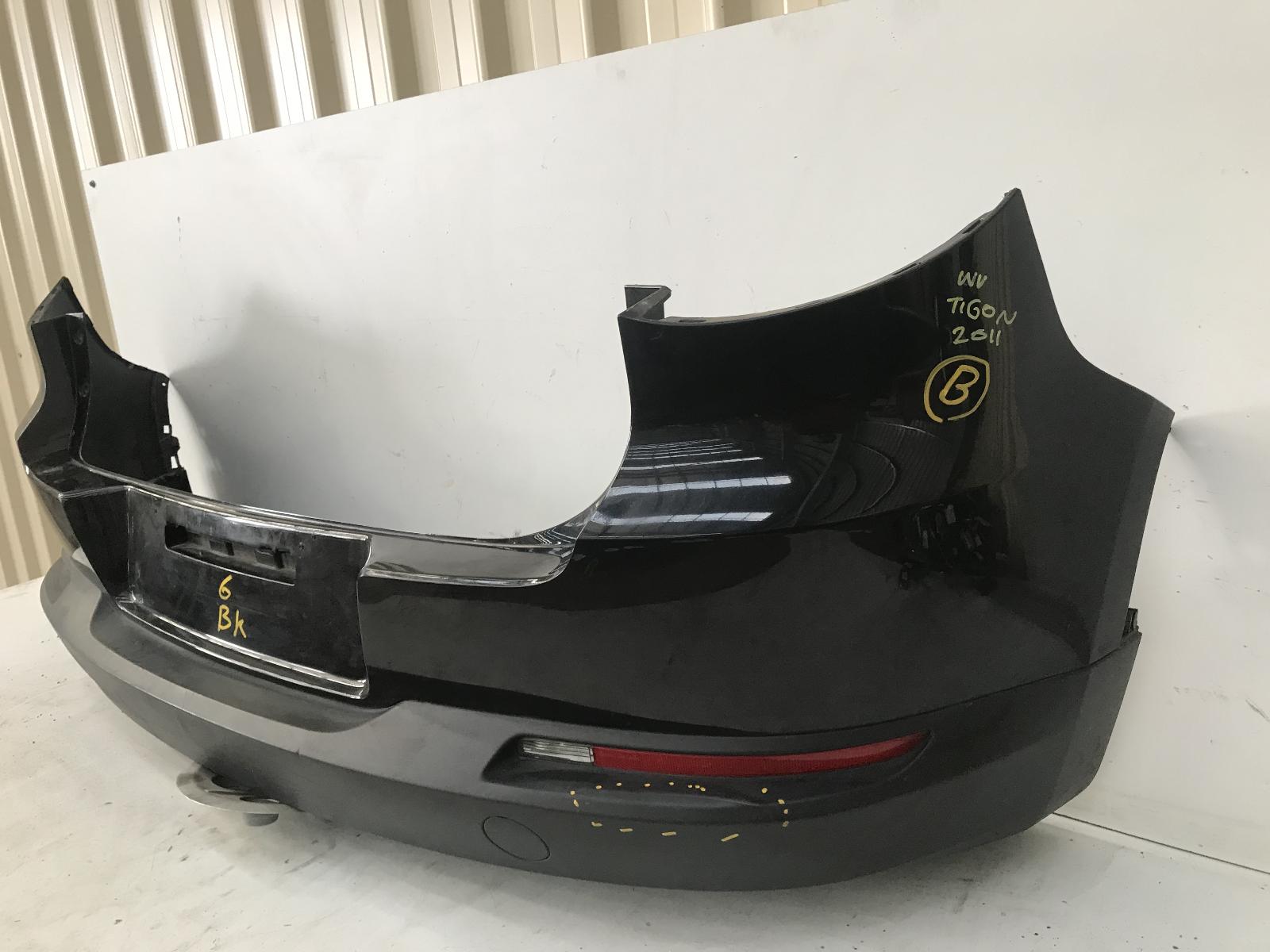 View Auto part Rear Bumper Volkswagen Tiguan 2011