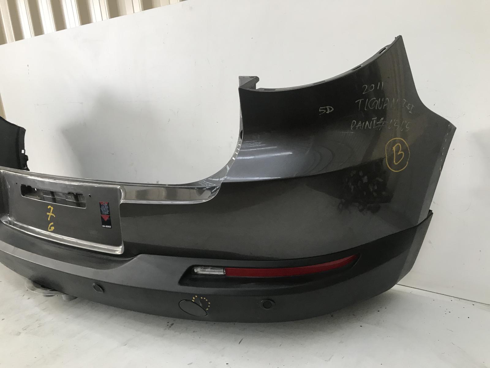View Auto part Rear Bumper Volkswagen Tiguan 2011