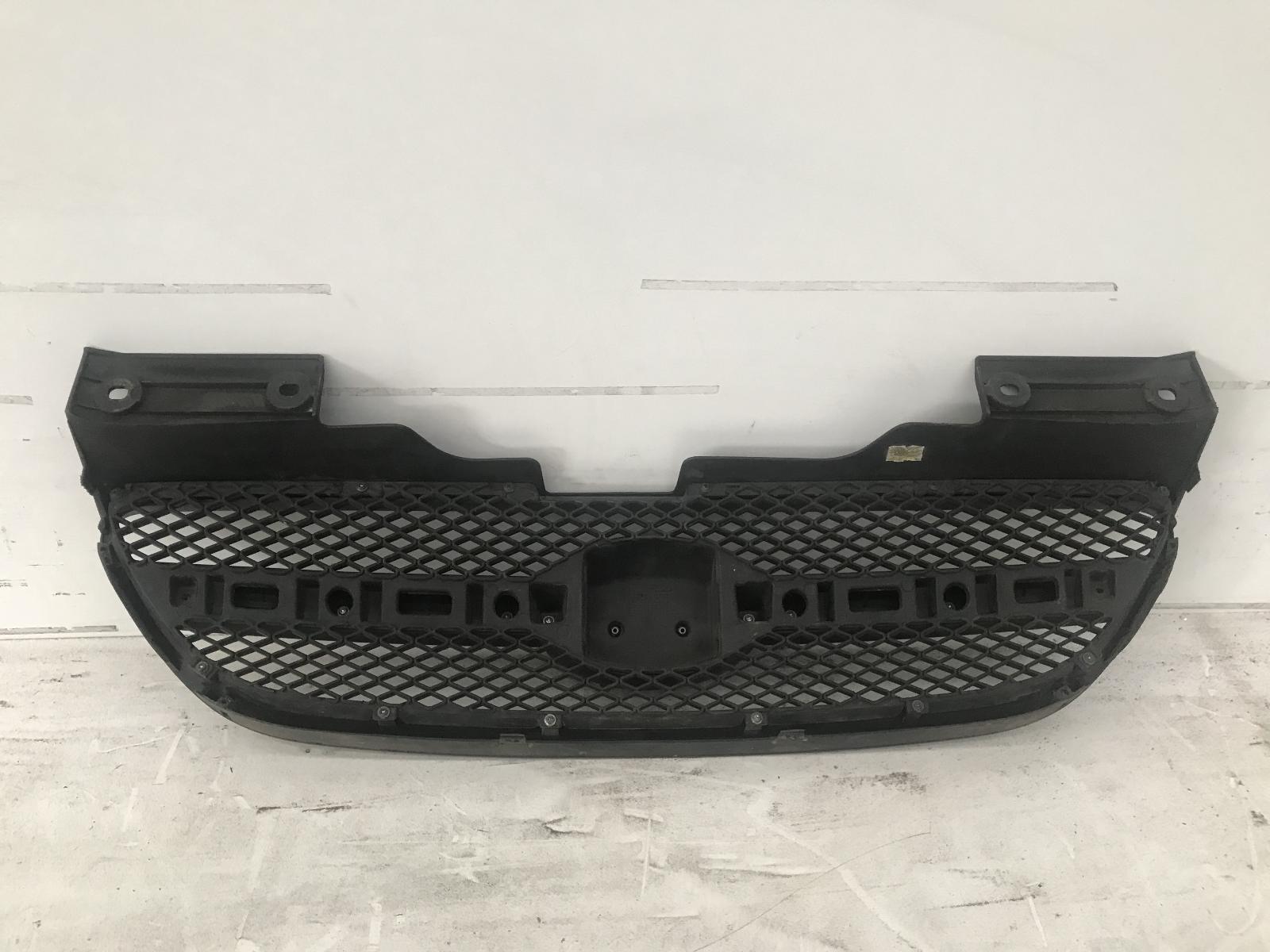 View Auto part Grille Hyundai Getz 2010