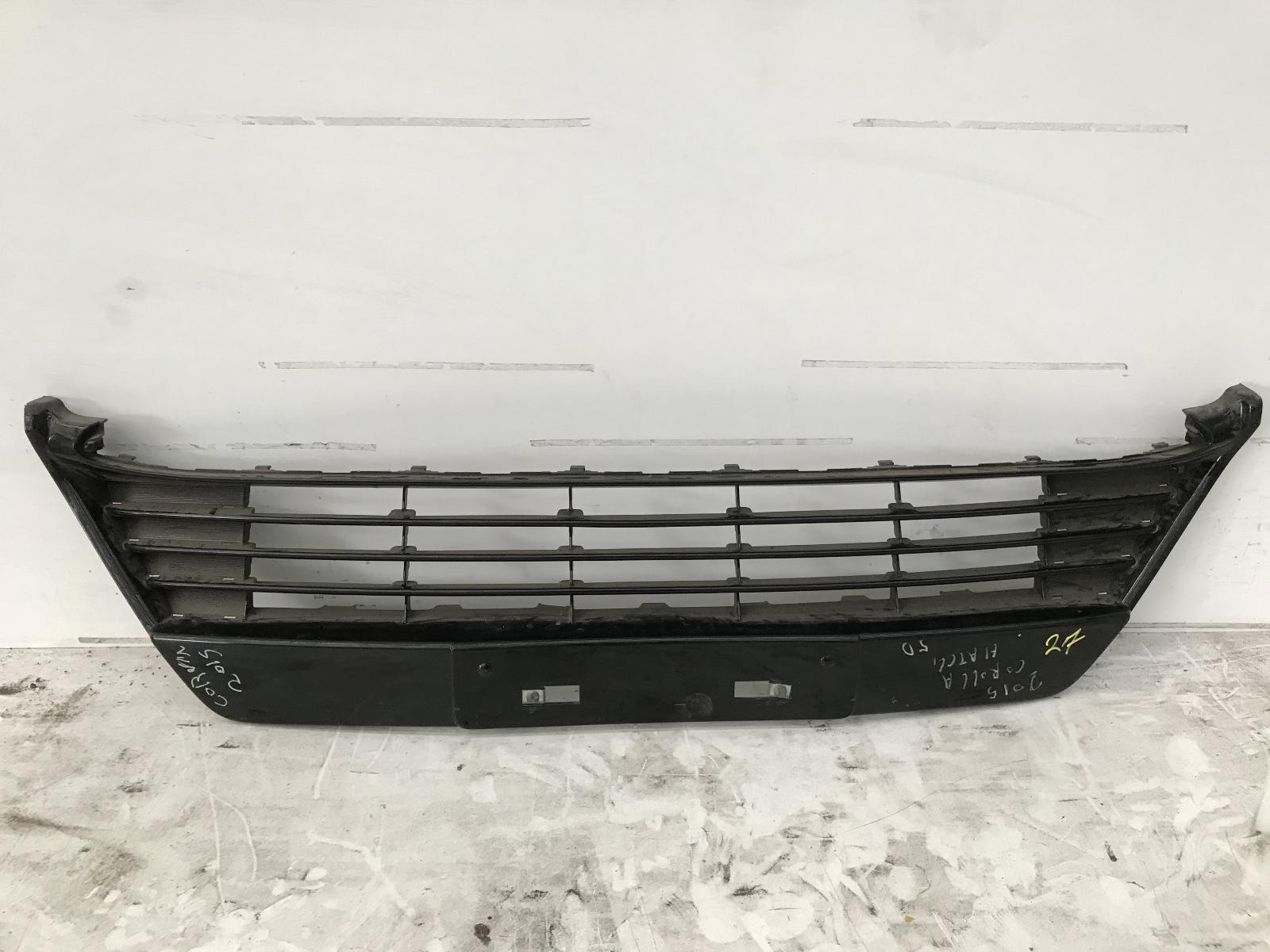 View Auto part Grille Toyota Corolla 2015