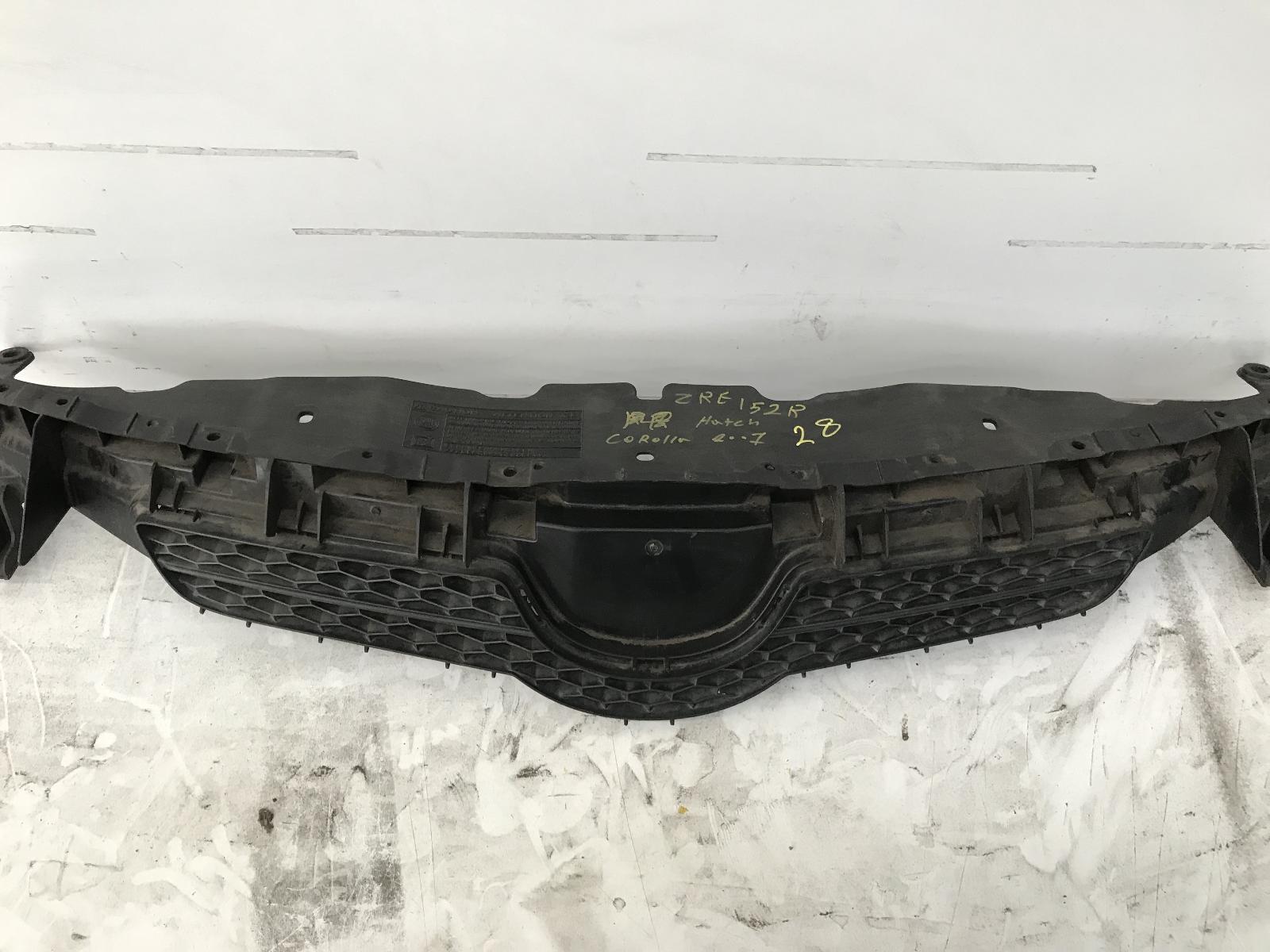 View Auto part Grille Toyota Corolla 2007