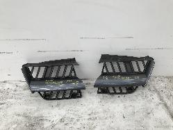 View Auto part Grille Mitsubishi Outlander 2005
