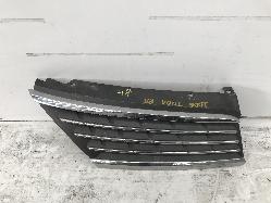 View Auto part Grille Nissan Tiida 2006