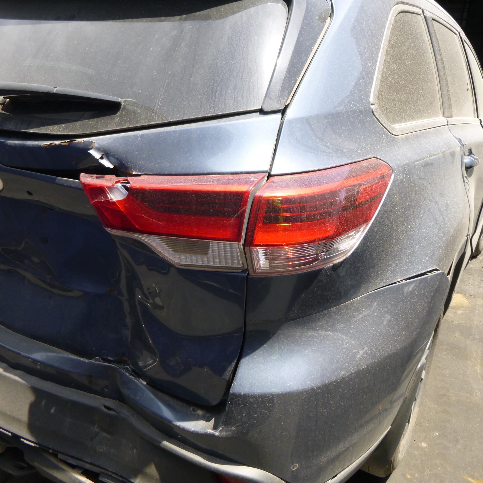 View Auto part Headrest Toyota Kluger 2018