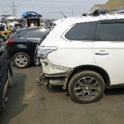 View Auto part A/C Condenser Mitsubishi Outlander 2015