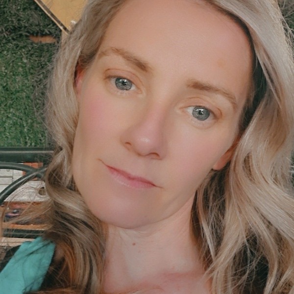 Portrait of Jacqui Crossley