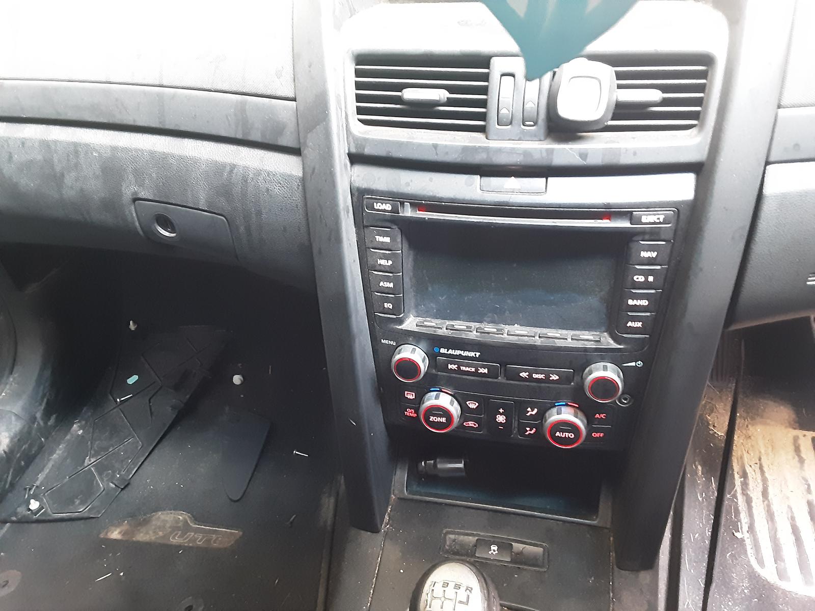 Radio/Cd/Dvd/Sat/Tv Commodore Holden 2008