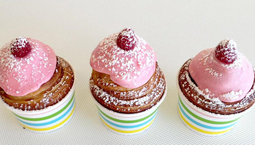 Johnny Baker Drive through pastries and coffee in Castlemaine