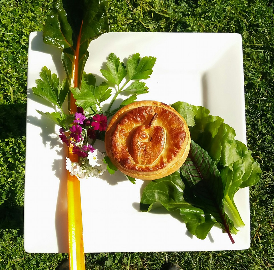 Johnny Baker Drive through pastries and coffee in Castlemaine